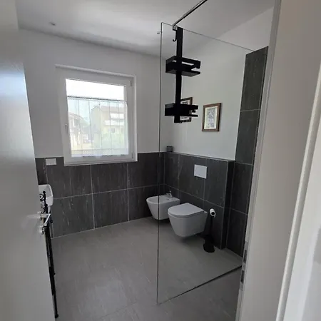 Lägenhet Luxury Flat With Terrace In With Pool Affi