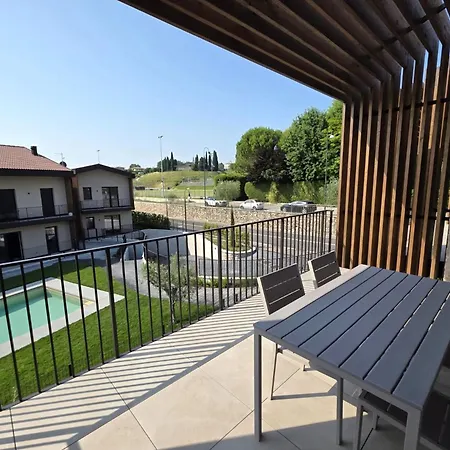 Luxury Flat With Terrace In With Pool Lägenhet Affi